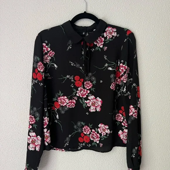 H&M Tops Long Sleeve Peter Pan Collar Japanese Floral Hm